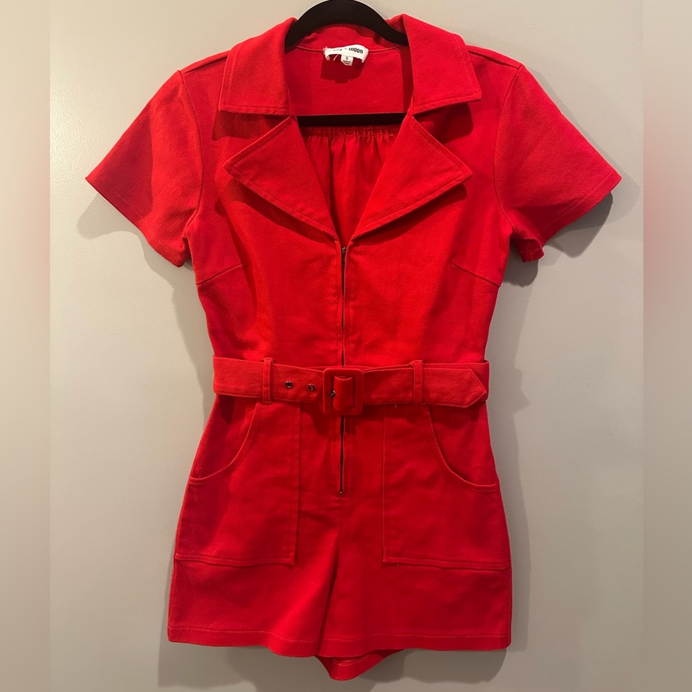 Day + Moon Zip-Up Belted Romper Red Size S - Picture 3 of 6
